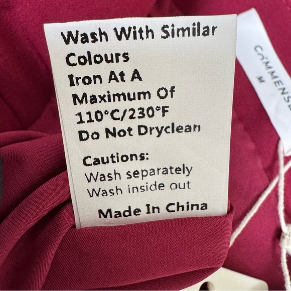 NWT Commense Red Whimsigoth black laceMini Skirt with Gold flower Buttons Medium - Picture 9 of 9